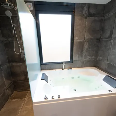 In Zevenhuizen With Sauna, Cleaning Included Holiday home Zevenhuizen (Zuidplas)