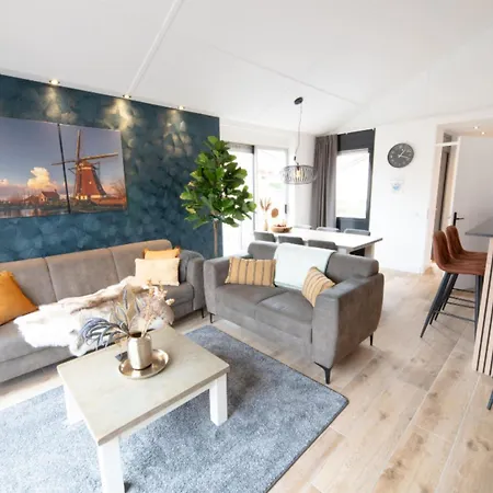 In Zevenhuizen With Sauna, Cleaning Included *